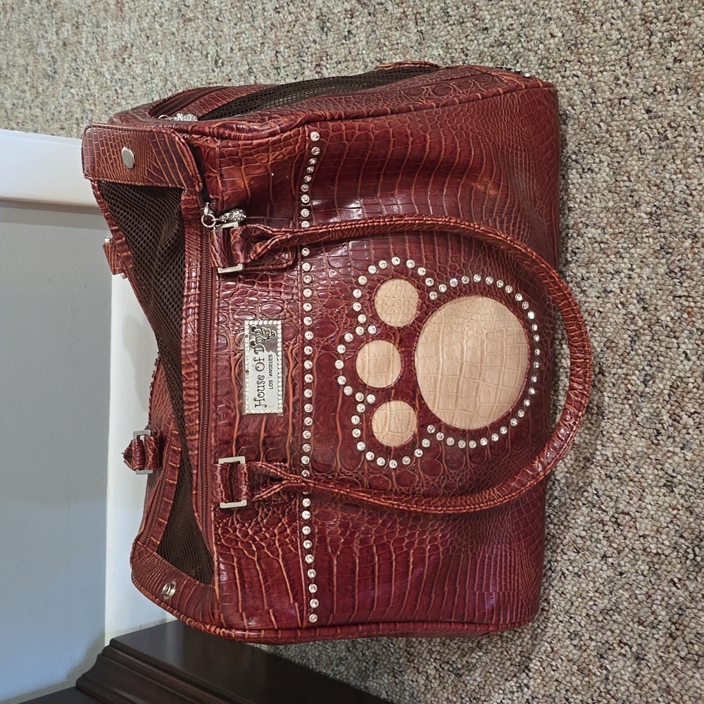 Brown Paw Pet House of Paw Carrier